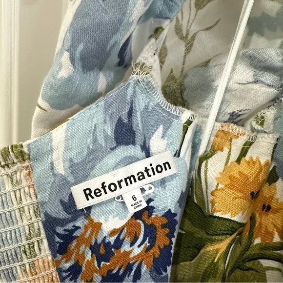 REFORMATION MARELLA LINEN DRESS BOTANIST 10
Size 6 - Picture 7 of 7